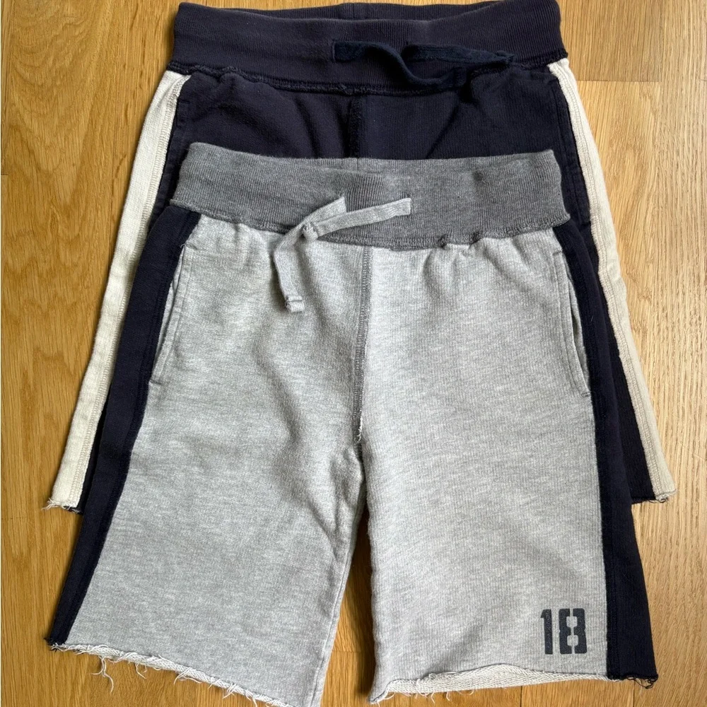 OSHKOSH Boy Shorts Bundle size 8 grey blue